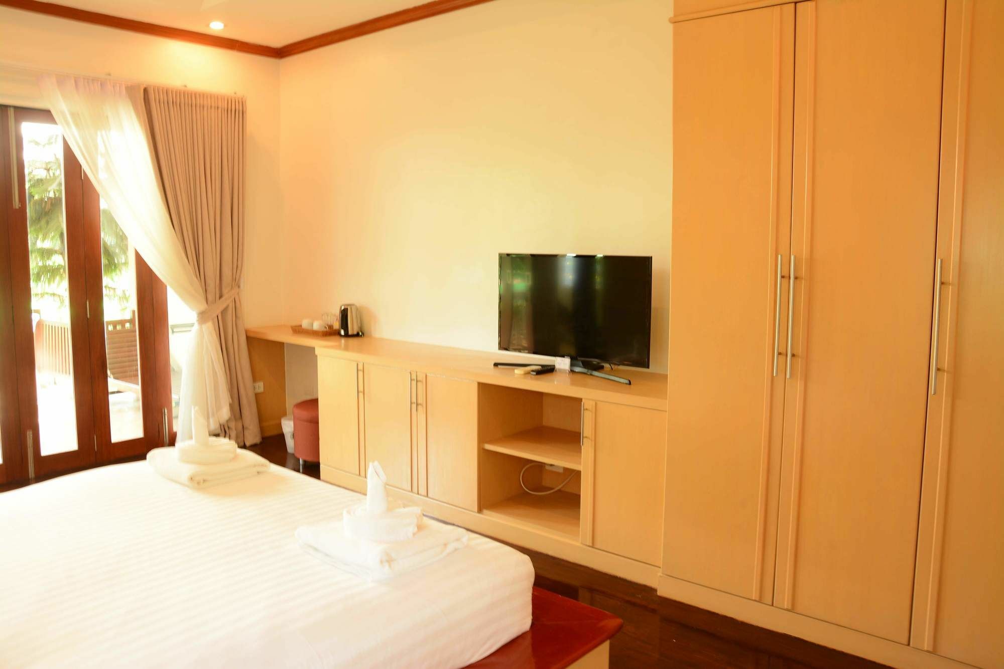 Jazz U Garden Resort 卡塔海滩 外观 照片